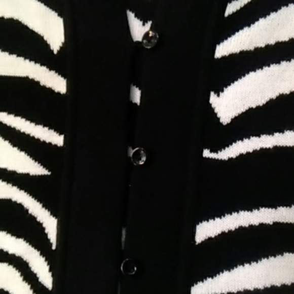 Pre-owned Carlisle Two Piece Knit Jacket and Tank - Picture 3 of 7